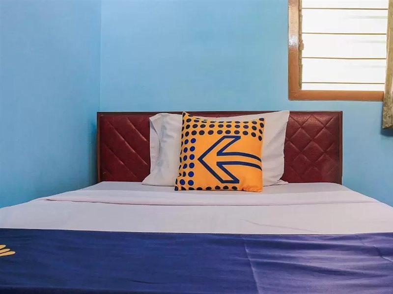 Ciamis Oyo Life 1708 Hotel Budi Famili 1 Syariah מראה חיצוני תמונה