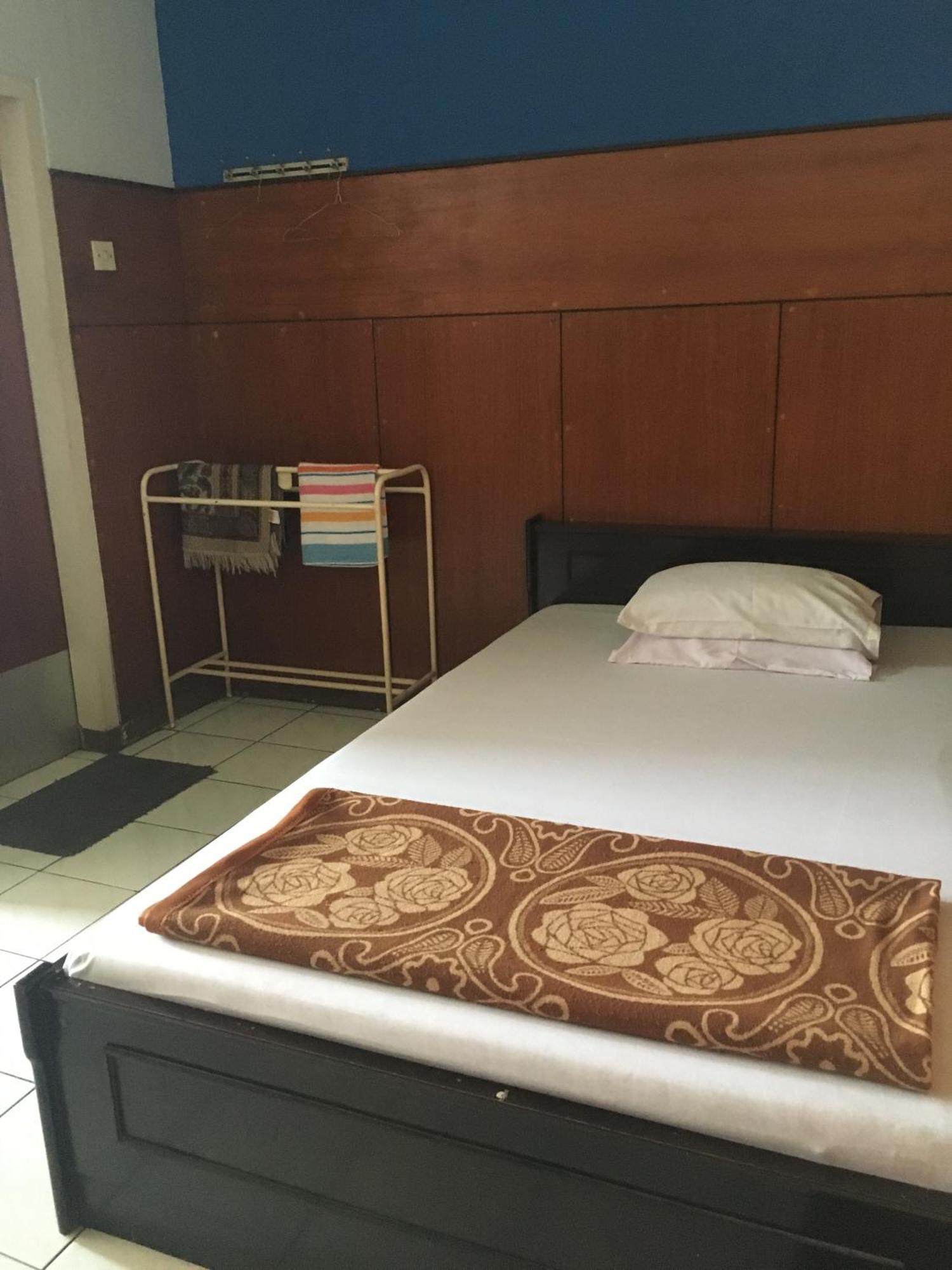Ciamis Oyo Life 1708 Hotel Budi Famili 1 Syariah מראה חיצוני תמונה